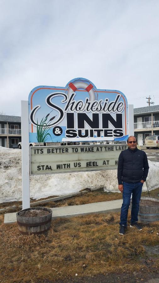 Shoreside Inn & Suites Wabamun エクステリア 写真